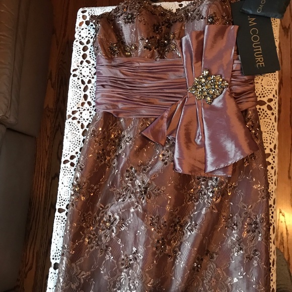 Elegant Mother of the Bride Dress - Picture 2 of 5